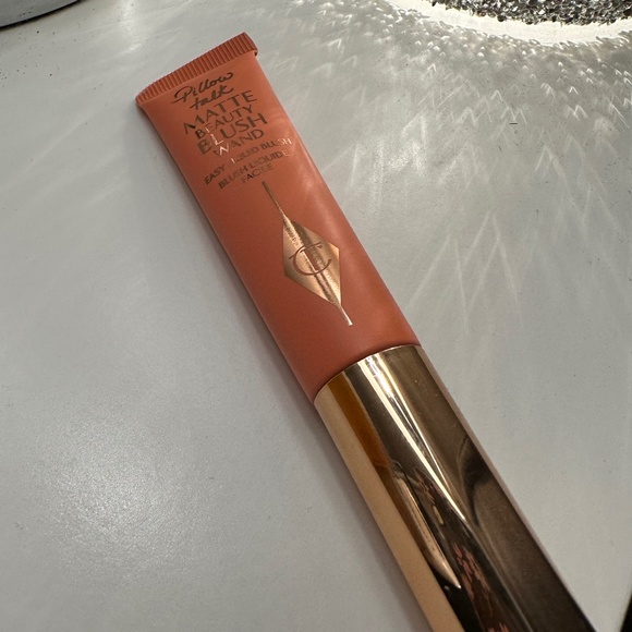 Charlotte Tilbury blush wand peach pop - Picture 1 of 4